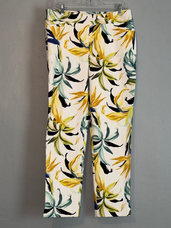 Chico's Pants - Chico's White Cropped Floral Print Ankle Pants New without Tags